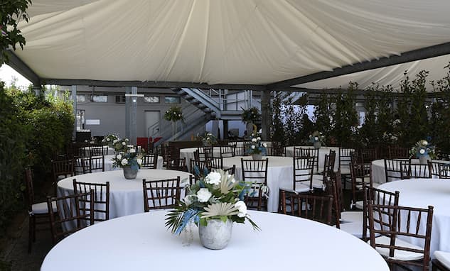 VIP Garden Lounge